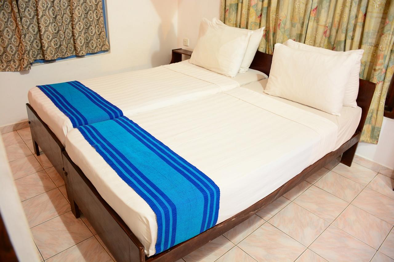 Ranmal Beach Hotel Hikkaduwa Cameră foto